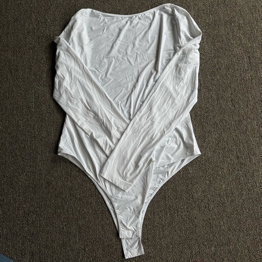 Open Back White Long Sleeve Bodysuit